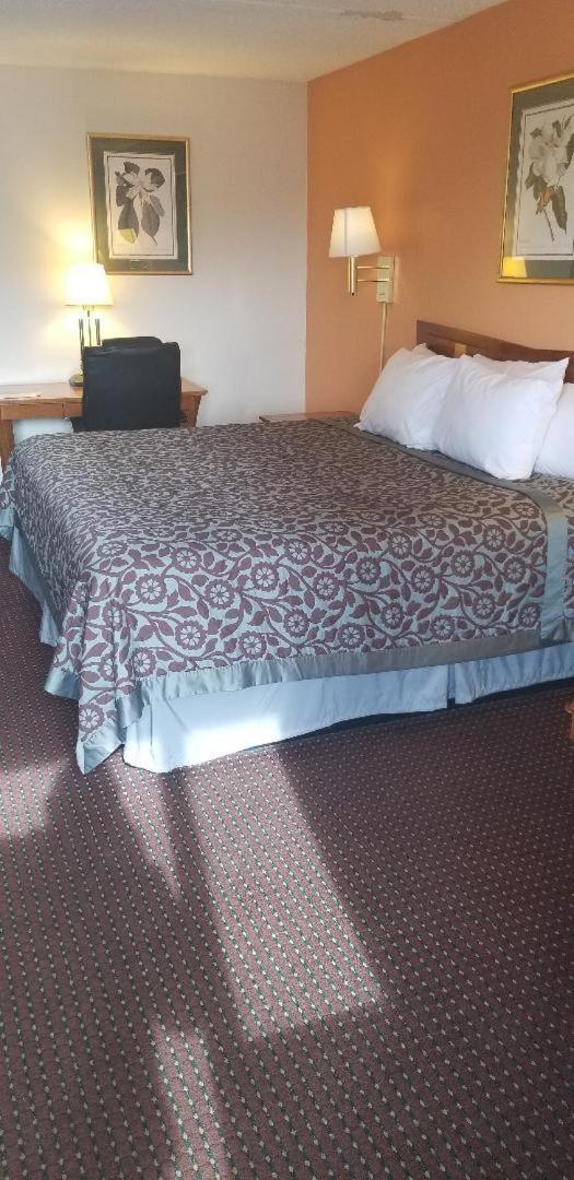 Americas Best Value Inn Holly Springs Ngoại thất bức ảnh