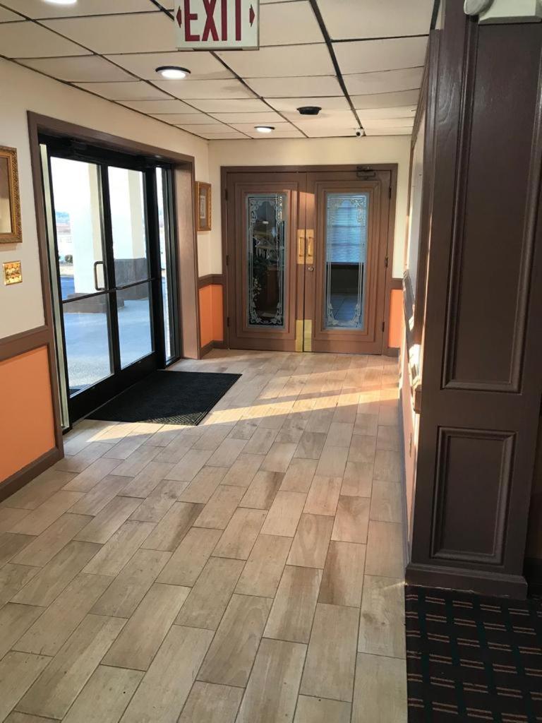 Americas Best Value Inn Holly Springs Ngoại thất bức ảnh